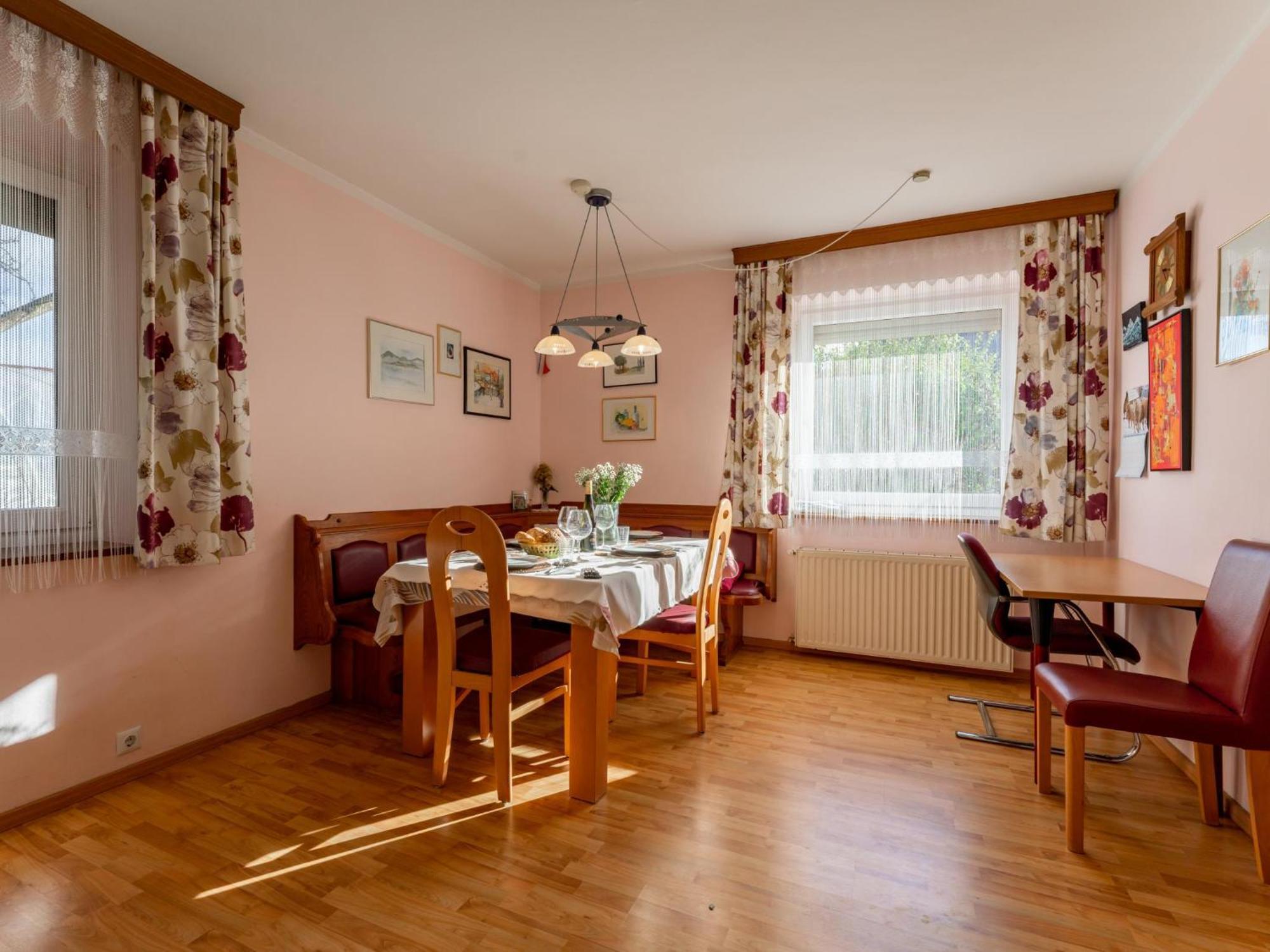 Schmitzer Apartment Muhldorf  ภายนอก รูปภาพ